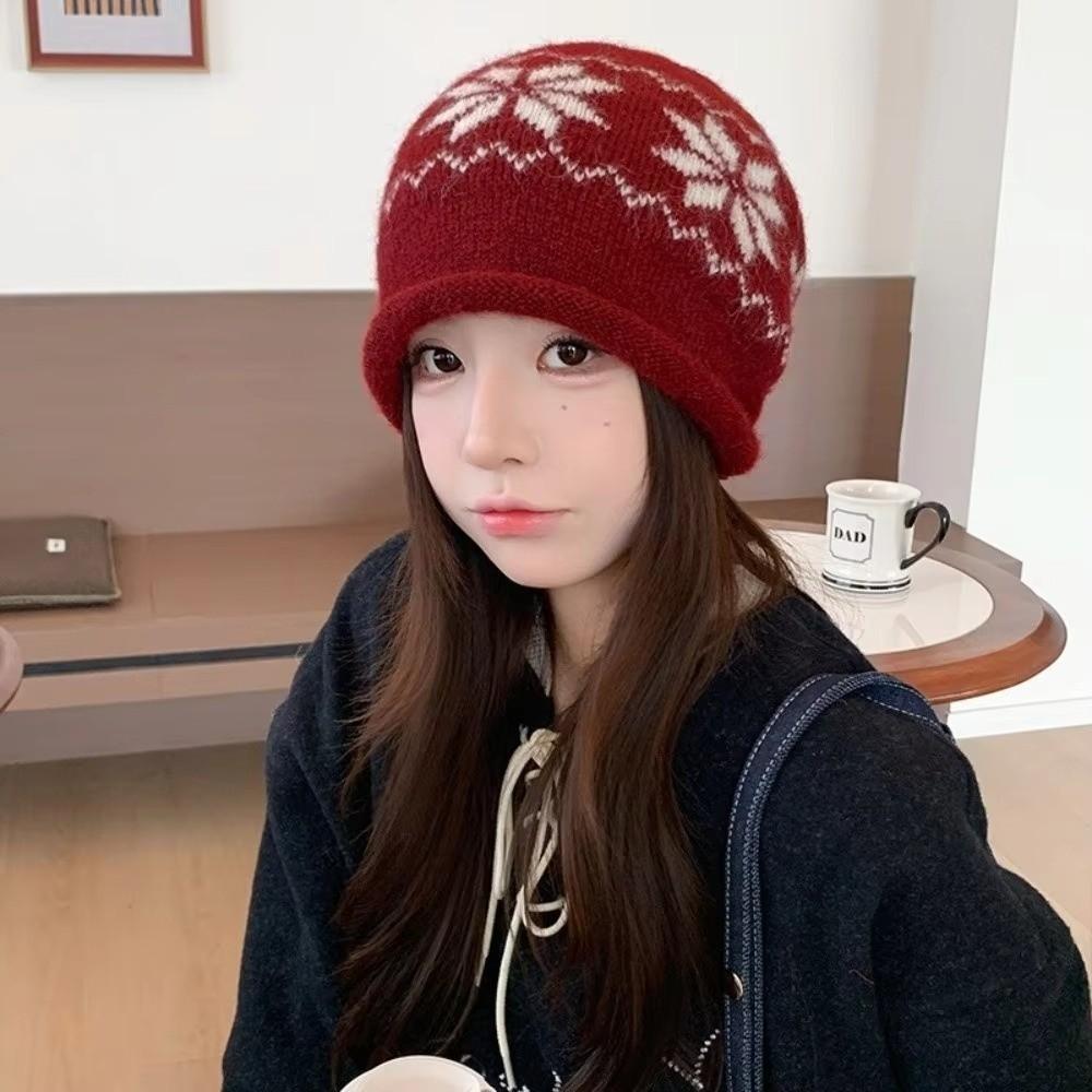 Wool Jacquard Knitted Hat Snowflake Warm Knitted Cap Retro Knitted Beanie Hat  Cold Weather