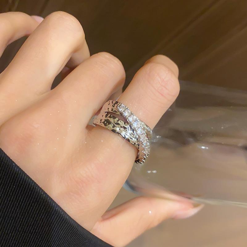 Korean Zircon Multilayer Crossover Open Ring: High-End Light Luxury Index Finger Jewelry