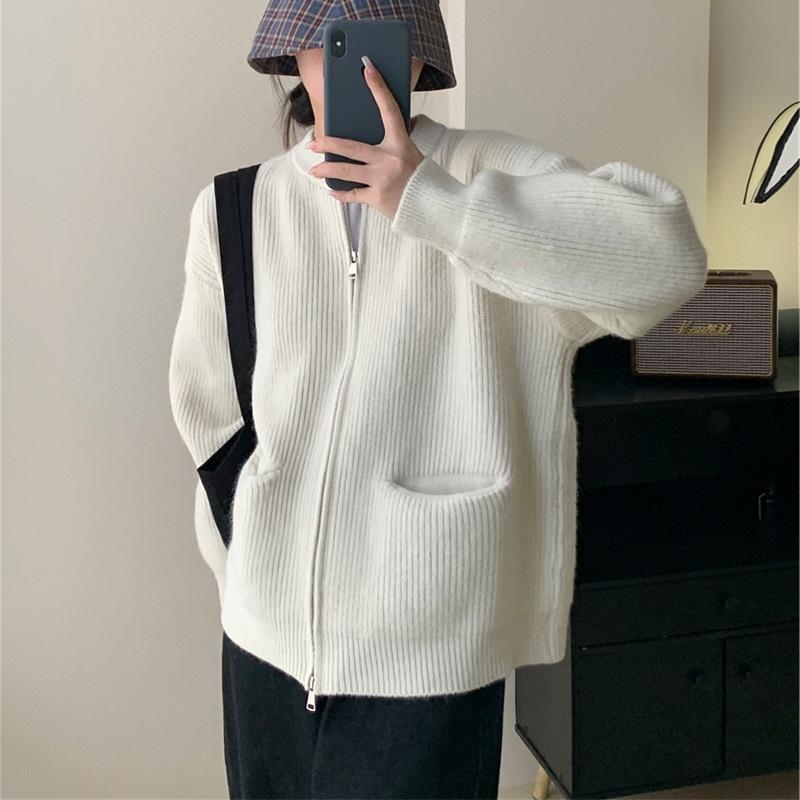 DAFIFY Women's Fashion Casual Fall Winter Solid Color Print Long Sleeve O-Neck Sweaters