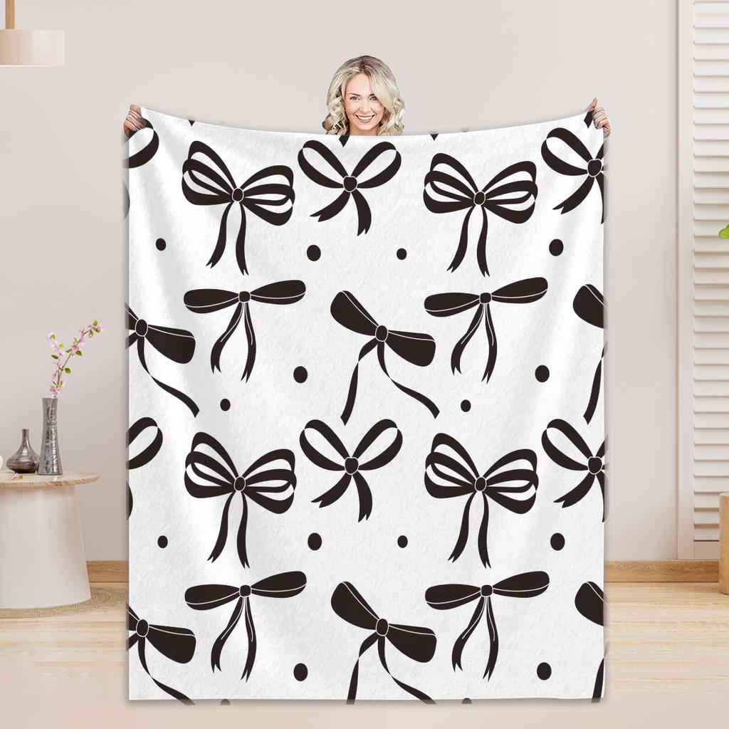 Personalized Blanket For Boys Girls - 4 Sizes And 30 Plus Colors Custom Bow Blanket Gifts for Relatives And Friends