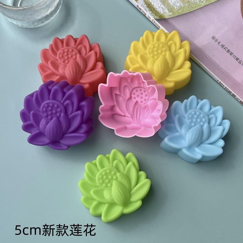 10pcs/lot 5cm Various Flower Designs Silicone Mold Chocolate Pudding Ice Mould Cupcake Cake Tools DIY Mini Soap Candle Molds