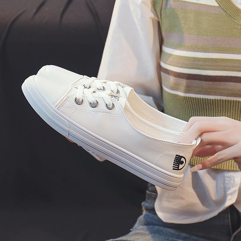 

Spring new little white shoes female student casual board shoes female tide versatile women s shoes 28 35