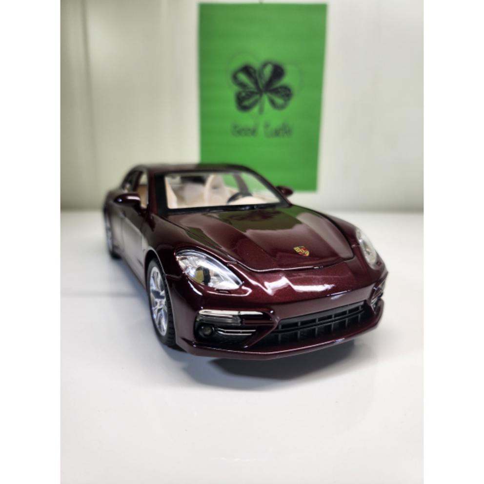 1:Mașinuță de Jucărie Model Diecast Scara 24 - Colecție Porsche, Volkswagen, Panamera, Ferrari (Maro)