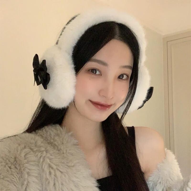 Sweet Plush Knitted Bow Earmuffs