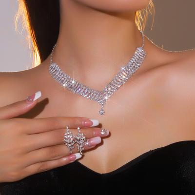 Set de bijuterii de mireasă, colier cu diamante flash de lux european și american, cercei, set din două piese, colier la modă, bijuterii pentru urechi.