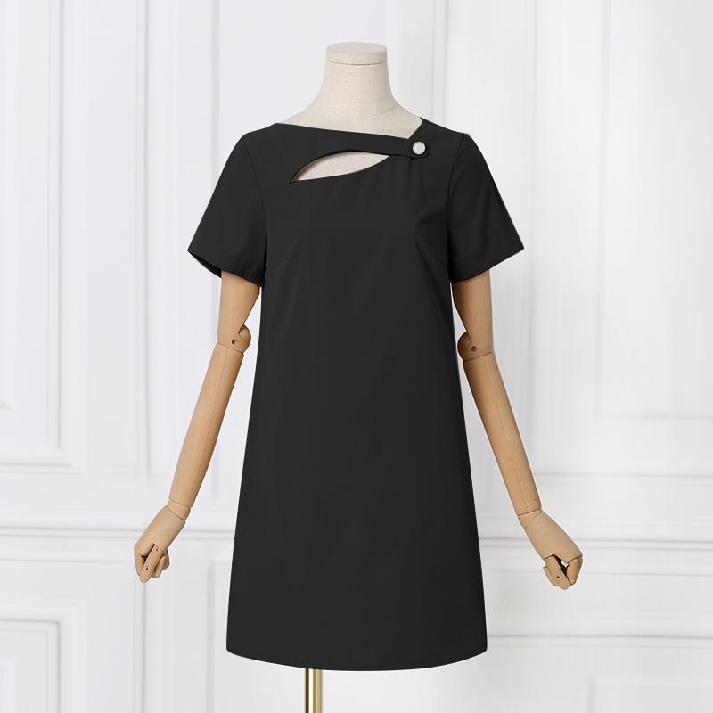 

VONDA женские летние прямые однотонные короткие платья с круглым вырезом и короткими рукавами с разрезом и жемчужными пуговицами 4XL чёрный