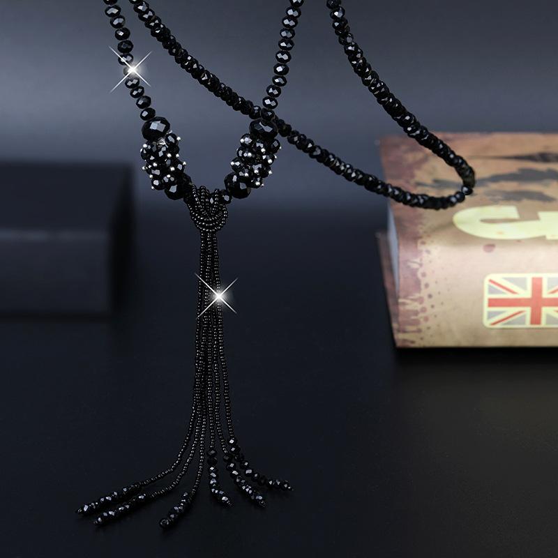 Geometric Pendant Necklace With Large And Small Squares
