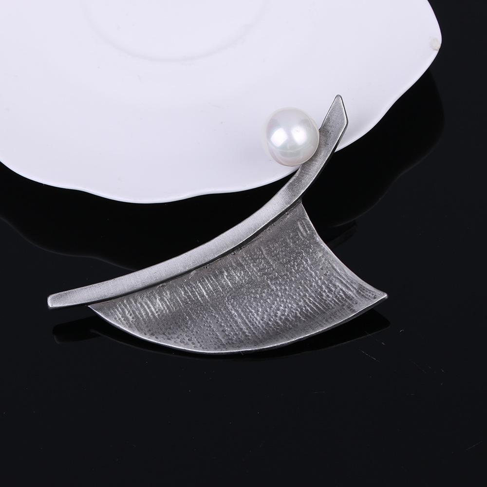 Vintage Alloy Brooch Premium Sense Light Luxury Pin Accessories Apparel Accessories Pearl Brooch Brooch