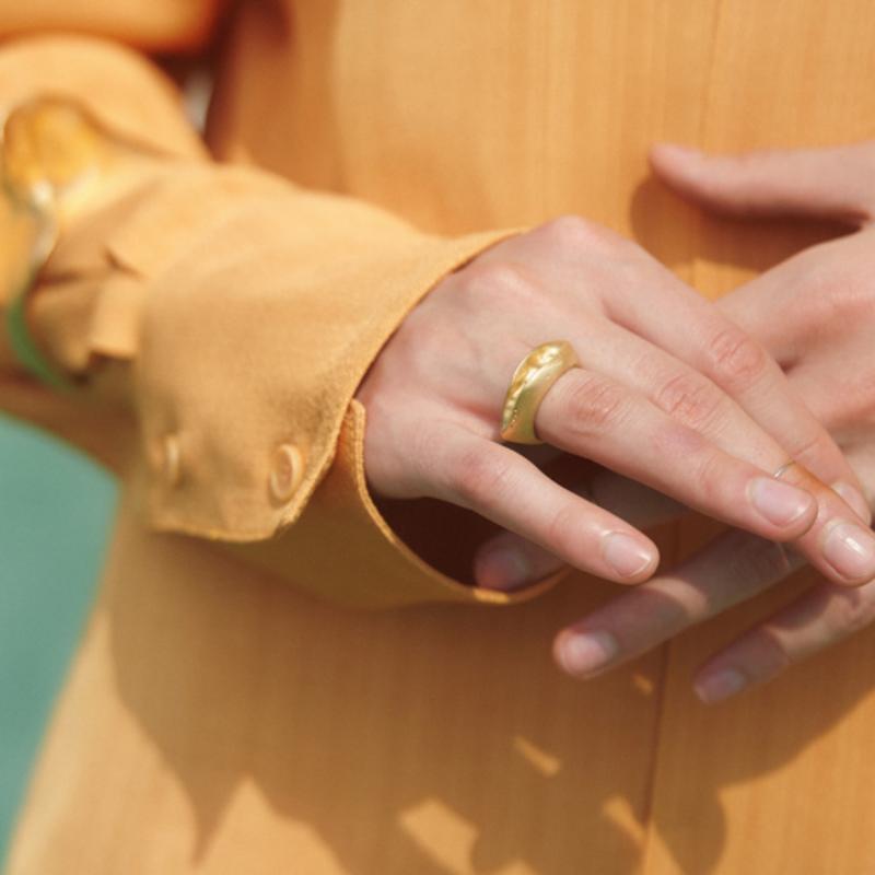 

1064STUDIO SUMMER DAZE 32R gold