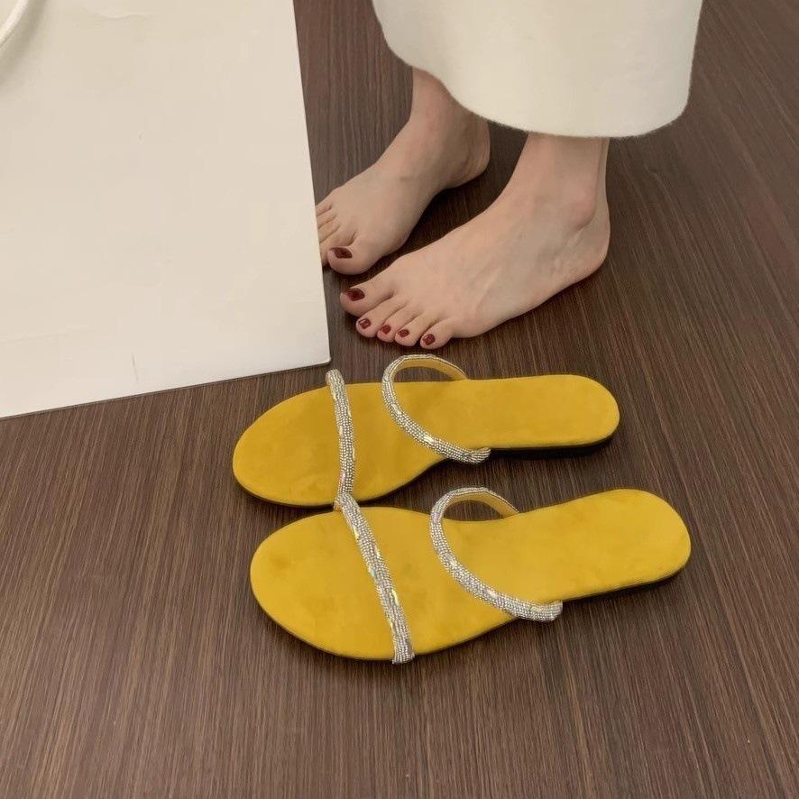 French Flat-bottomed Rhinestone with Open-toed Slippers for Women's Summer Wear, Not Tired Feet, Casual Beach Shoes, Dopamine Sandals