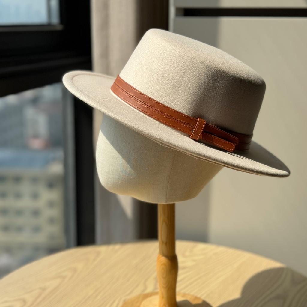 New French Double Belt Buckle Woolen Hat Flat Top Hat for Women Autumn and Winter British Retro Style Wide Brim Felt Hat
