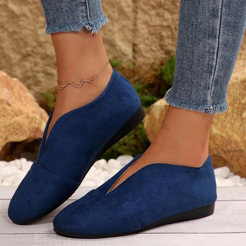 2025 Women's New Slip-on Flat Shoes Outdoor Casual Women's Sewn Round Toe Soft Sole Lightweight Solid Color Flat Low-top Shoes