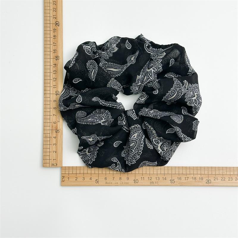 Classic Polka Dot And Paisley Pattern Hair Bands Contrast Color Aesthetic Scrunchies Retro 90s Style Daily Hair Accessories