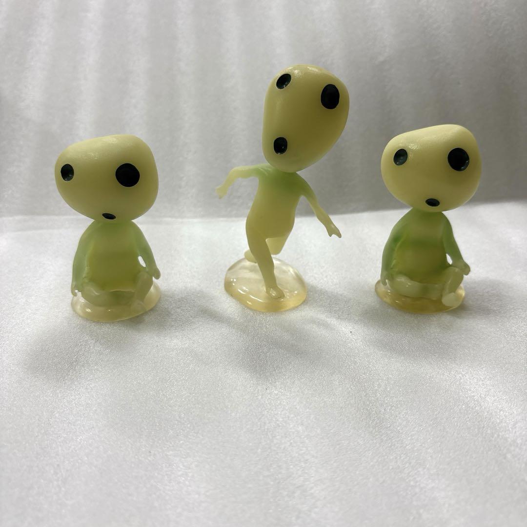 

[USED] Kodama (Kodama) Princess Mononoke Glow-in-the-Dark Figure