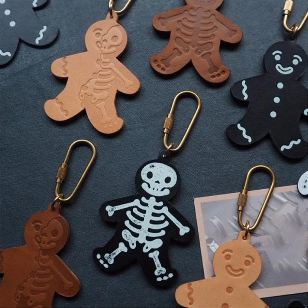 Halloween Themed Keychain Metal Closure Key Organiser Ergonomic Design Bag Hanging Decoration For Key Security
