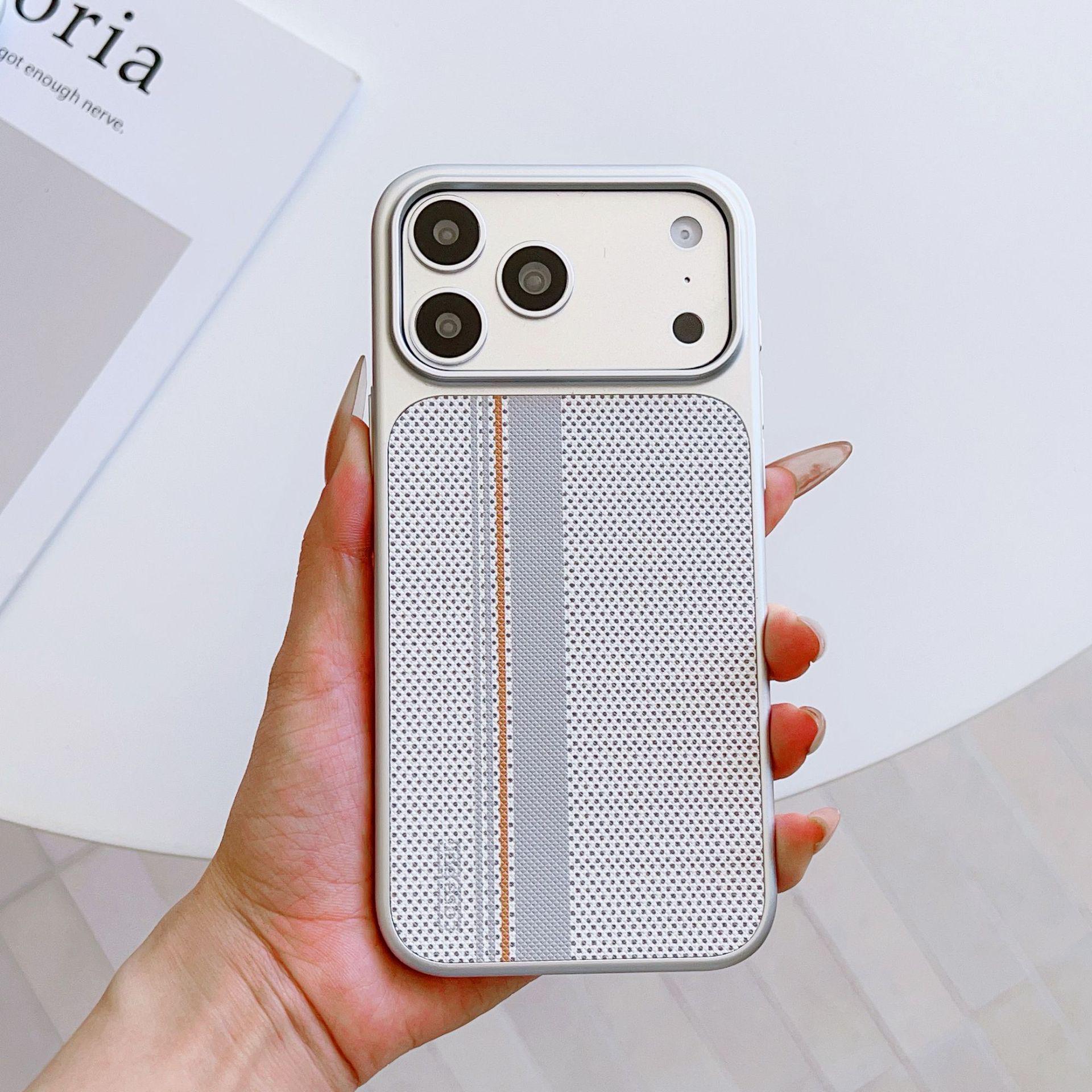 Fashion Graffiti Magnetic Frosted Case for iPhone 16 Pro & Apple 17 ProMax 16