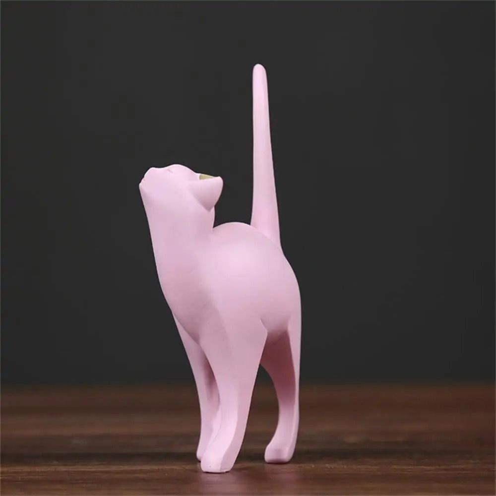 Modern Animal Figurine Artistic Cat Model Desktop Ornament Pink Cat Sculpture  Coffee Shop