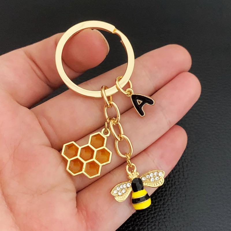 

Charm A-Z Letter Crystal Enamel Animal Bee Key Chain Yellow Multiple Pendants Cute Key Ring Bag Wallet Car Ladies