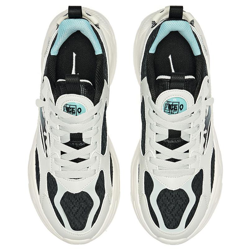 Hongxing Erke Comfortable Breathable Shock Absorbing Wear Resistant Low Top Casual Running Shoes Men sneaker White Gray Blue 11123220307-005