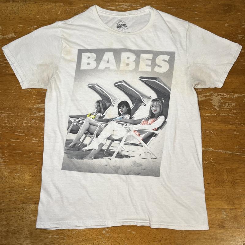 Beverly Hills 90210 Shirt Babes Size Medium T-Shirt Licensed 2015 S разноцветный