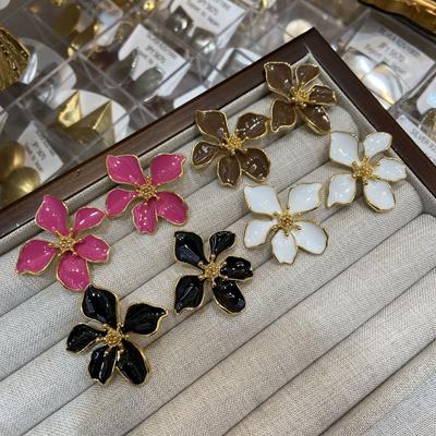Medieval Style Flower Drip Glaze Small Flower Earrings Exaggerated Design Petal Stud Earrings Light Luxury High-End Earrings Women