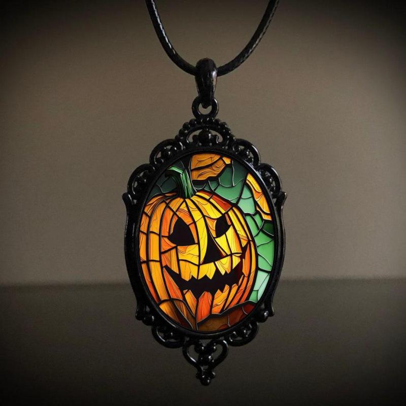 Retro Creative Pumpkin Pendant Necklace