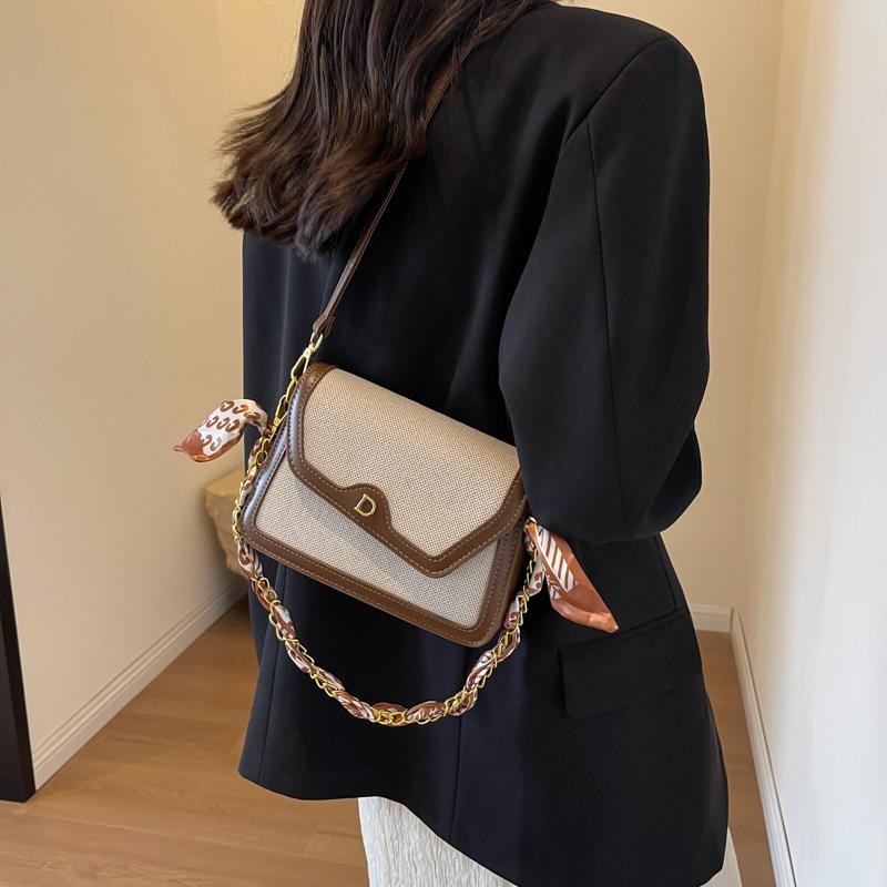 Autumn and Winter New Women's Bags Fashionable Versatile Chain Small Square Bag Single Shoulder Oblique Span Women's Bag