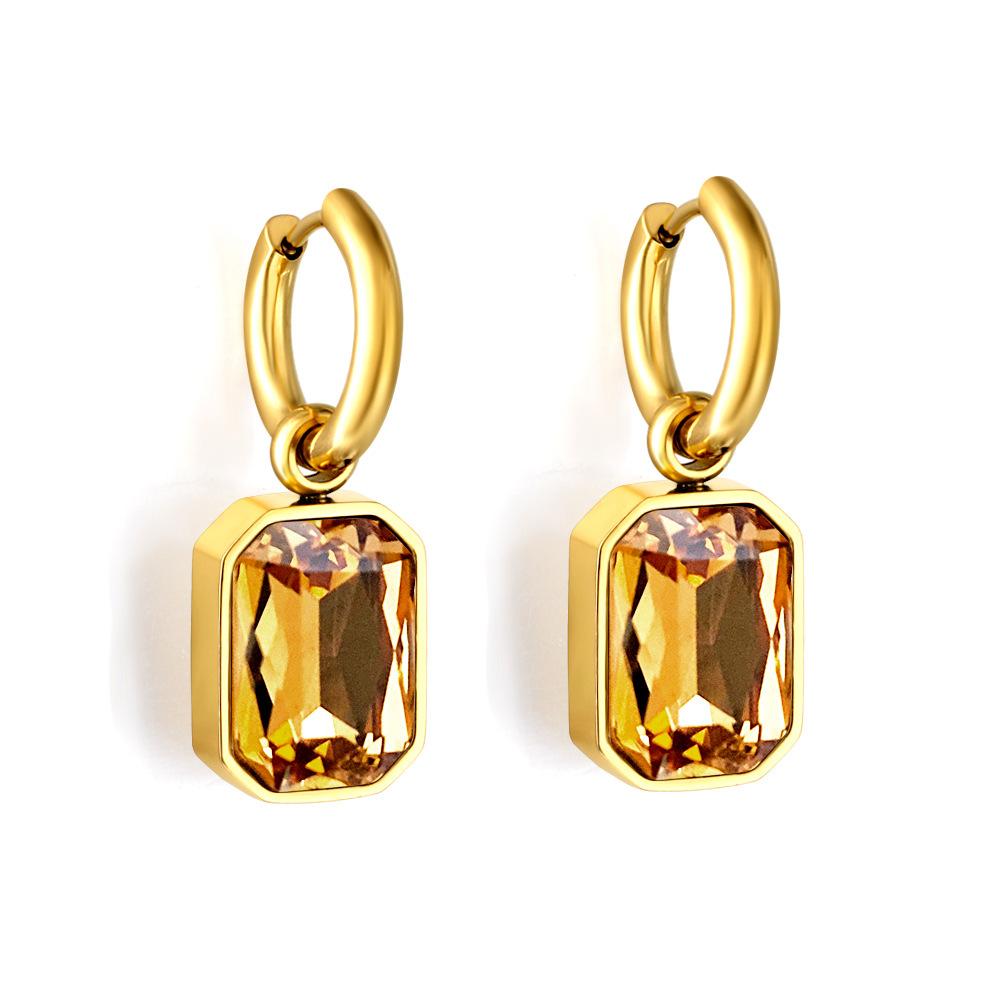 Simple And Luxurious Women's Round Plated Earrings Fashionable High-End Ear Jewelry
