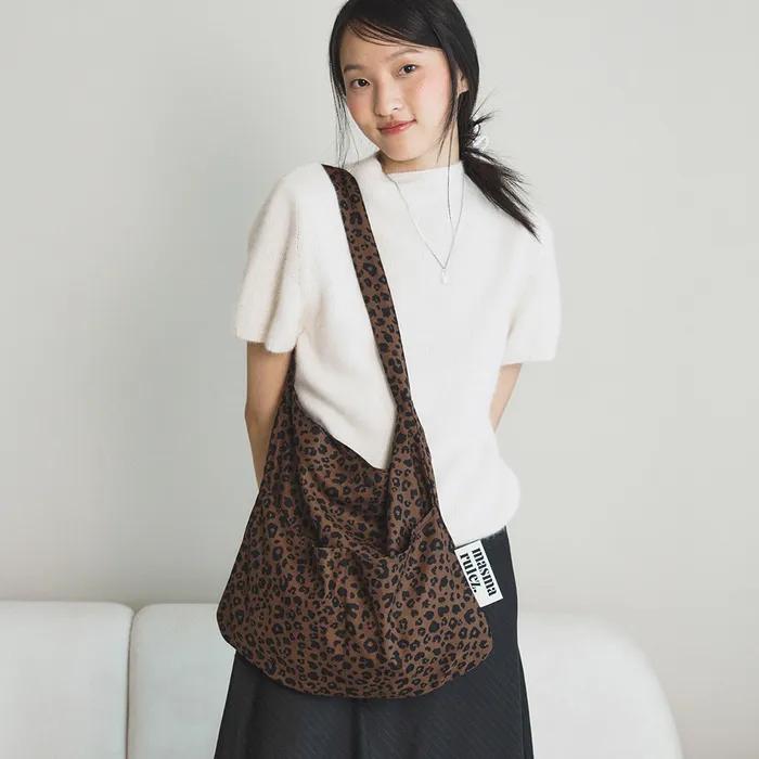 Rabbit Eco bag_Grand Leopard Deep Brown