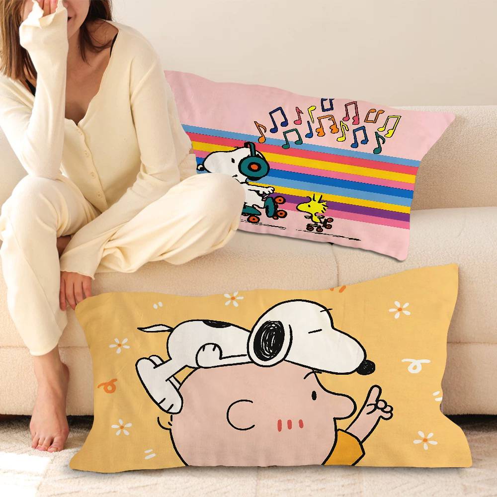 Classic Comic S-Snoopy Dog Pillow Towel Made Of Polyester Non-slip Cartoon Style Breathable Washable Pillowcase For Home Use