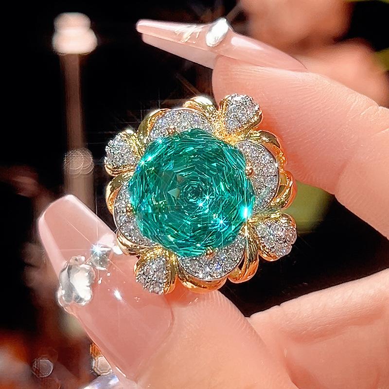 Jewelry Copper Bottom Gold-Plated Simulation Para Green Retro Brushed Light Luxury Suit Women 16-14M