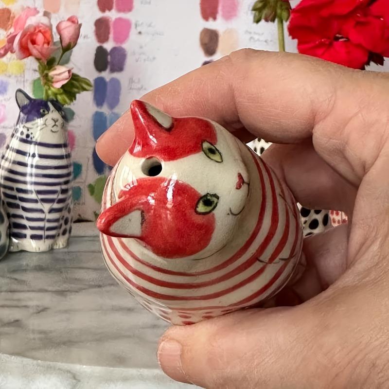 5pcs Whimsical Polka Dot Cat Vase Set Resin Flower Pot with Colorful Striped Cats Adorable Mini Decorative Figurine Home Decor