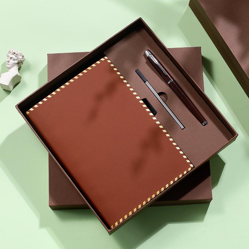 Customized A5 Leather Notebook Gift Set with Logo Engraving