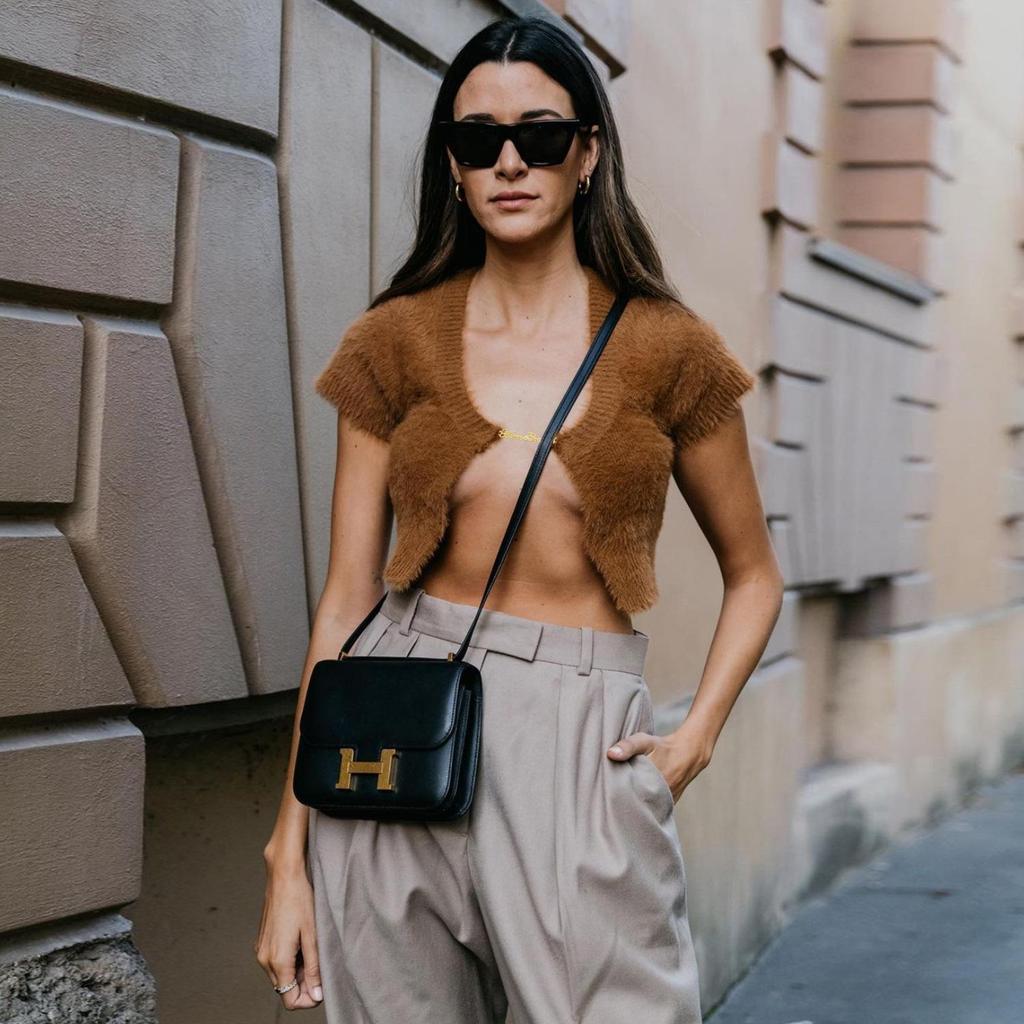 Mohér Bavlna Cardigany Topy Pro ženy Krátký rukáv Písmena Řetízek Elegantní Top Pletené zboží Jednobarevné S-XL