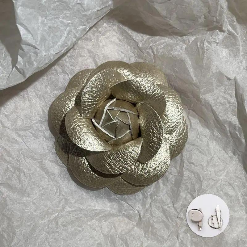 1Pcs French Leather Lapel Pin Corsage Bow Tie Accessory Black And White Plaid Bow Camellia Flower Pearl Tassel Brooch For Women