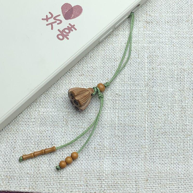Peach Wood Lotus Plum Blossom Charm Keychain: Ancient-Style Pendant for Men & Women with Silk Flowers