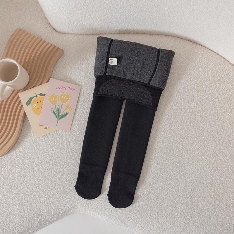 Girls' Winter Thickened Velvet Cotton Leggings - Hip-Lifting Lambskin Nine-Point Warm Pantyhose
