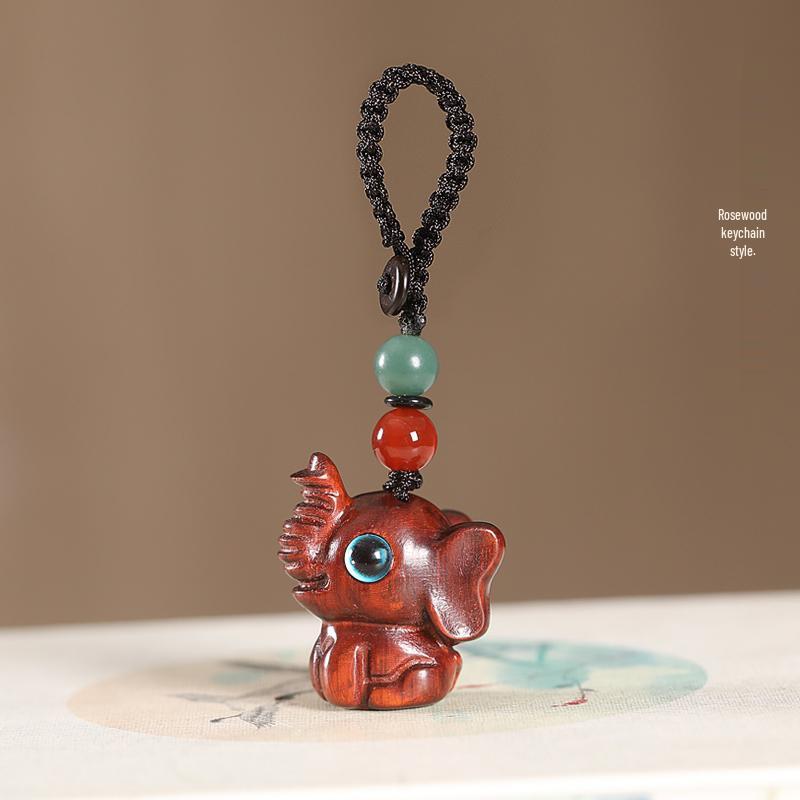 Exquisite Green Sandalwood Elephant Keychain - Cute Ornament for Backpack, Phone, or Keys