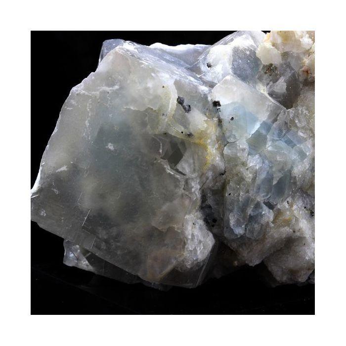 Pierres et Minéraux. Fluorite. 1838.5 ct. Le Burg Mine, Tarn, France.