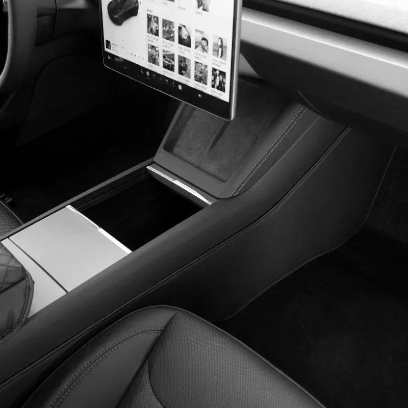 Side Defense Kick Pad for Tesla 2024 New Model 3 Highland Center Control Anti Kick Pad Leather Protective Cover Car Accessories