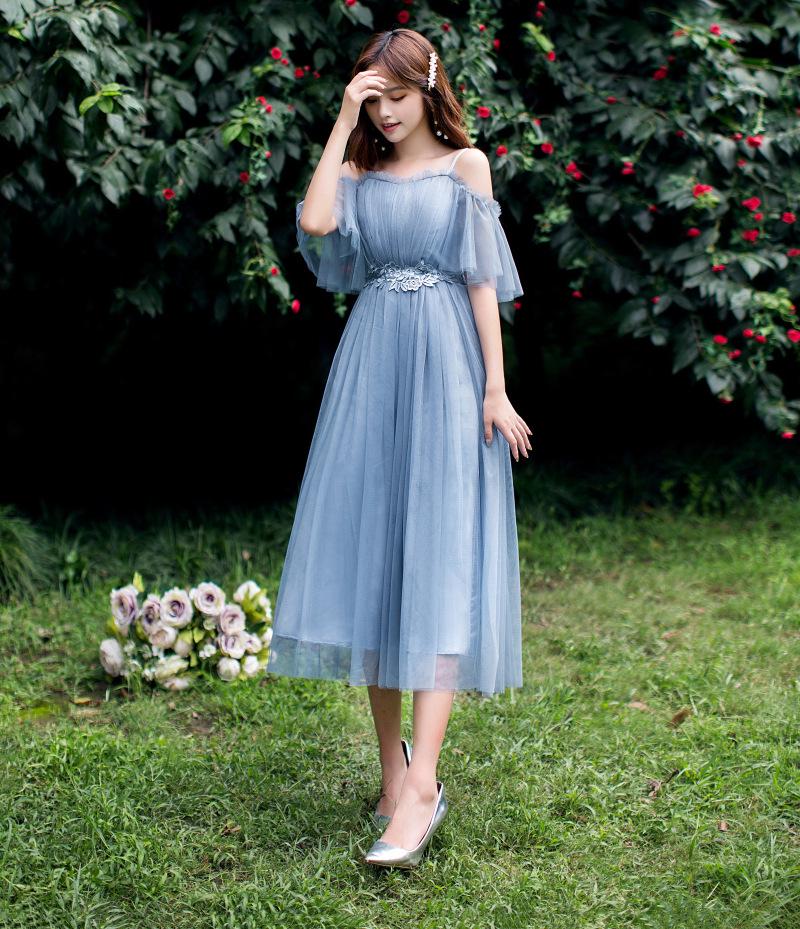 2025 New Off-the-Shoulder Bridesmaid Dress: Mid-Length, Slimming, with Fairy Charm for Special Occasions.