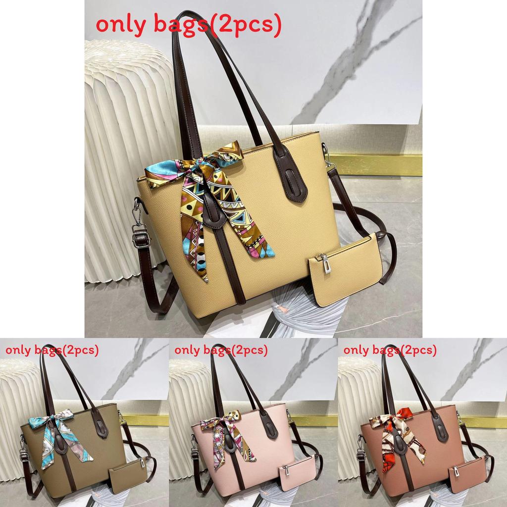 Fashionable Oversized Tote Handbag With Inner Compartments For Leisure And Shopping