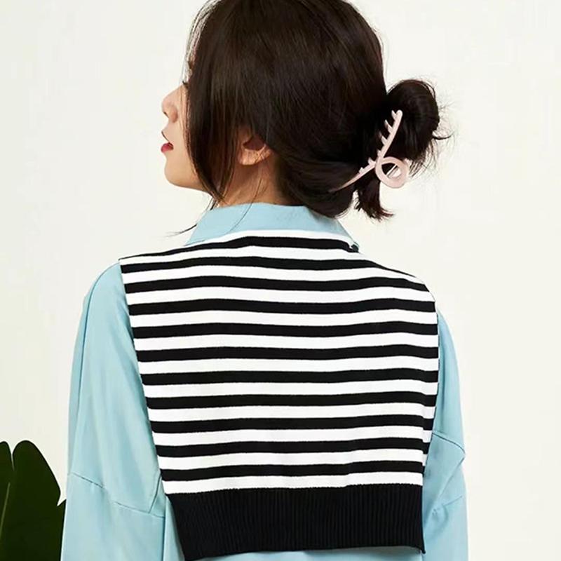 Winter-Umhang für Damen Koreanischer Stil Neuer Frühjahrs- und Herbst-Falscher Kragen Dünner Gestrickter Schal aus gestreifter Wolle Doppelt verwendbarer Schal