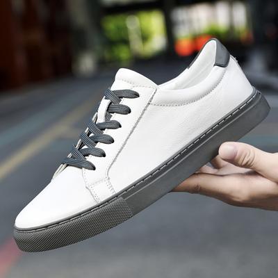 Scarpe Piatte Leggere alla Moda Nuovi Arrivi Moda Calzature da Uomo Sneakers Casual in Pelle a Punta Tonda Scarpe da Passeggio Traspiranti per Uomo