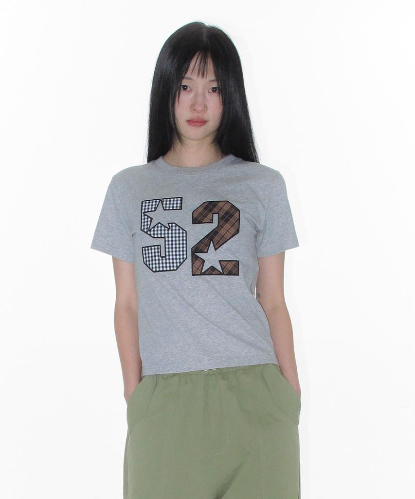 AMES-WORLDWIDE 52 Applique Tee Gray