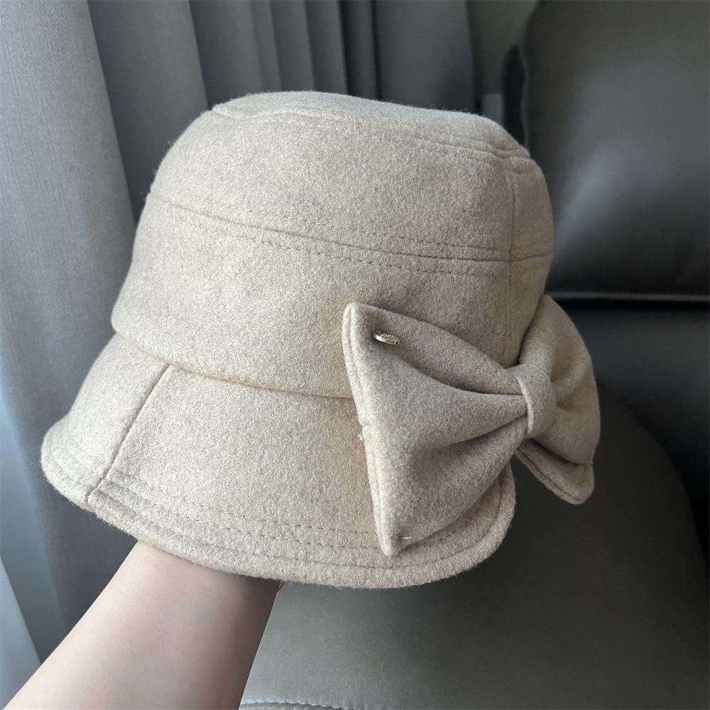 

Woolen fisherman s hat Children s autumn and winter warm high-end top hat Elegant celebrity basin hat Adult (55-58cm) бежевий
