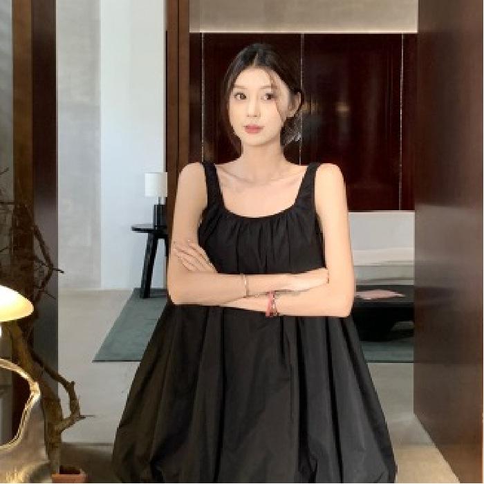 Cold department chic suit 2026 summer comfortable fashion minimalist black sleeveless loose bud dress women's clothing