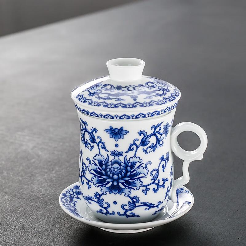 Duoli Ceramic Blue and White Chrysanthemum Mug Set