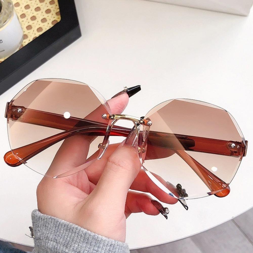 Gradient Lens Eyeglasse Outdoor UV Protective Shades Eyeglasses for Women Men Colorful Sunglasses