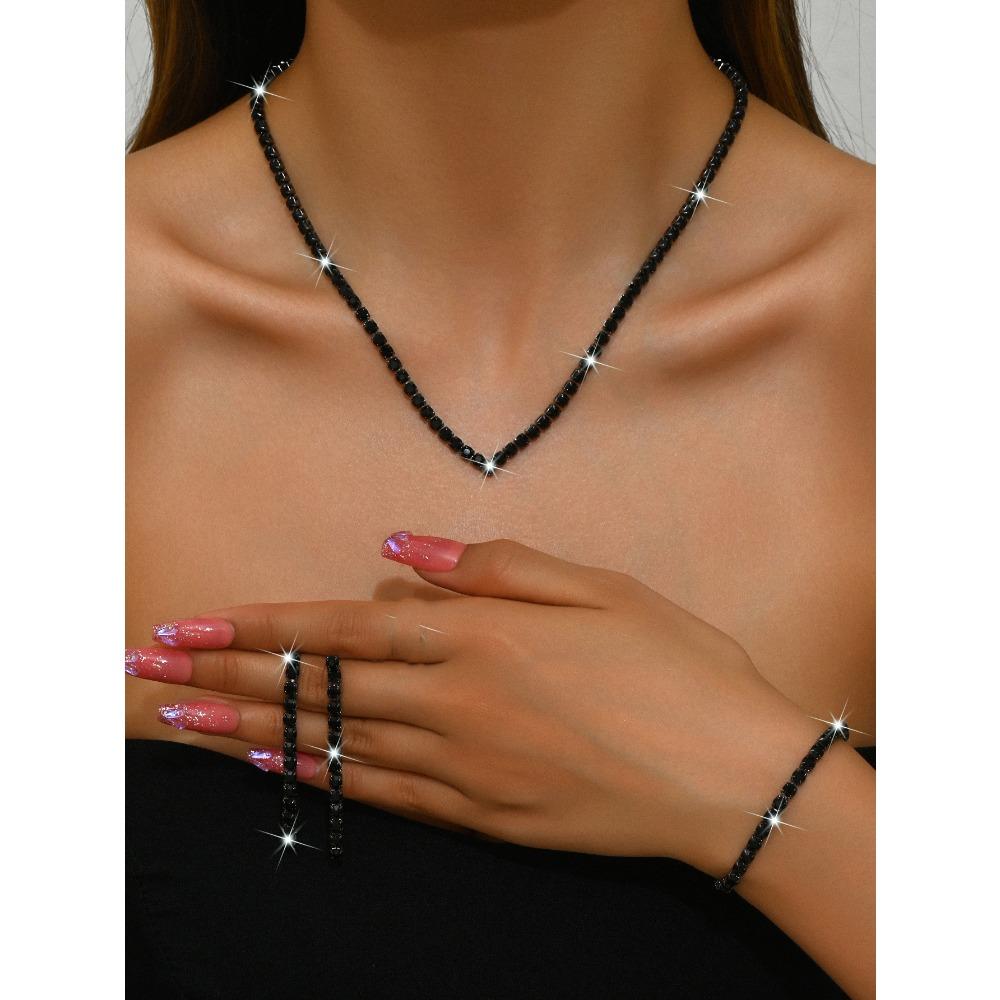 Niche Personality High-end Sense Versatile Claw Chain Necklace Stud Earrings Bracelet Three/four-piece Set